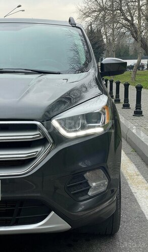 Ford Escape 2017, 89,000 km - 1.5 l - Bakı