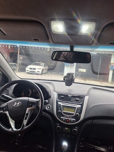Hyundai Accent 2012, 243,000 km - 1.6 l - Bakı