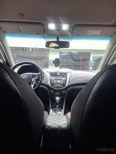 Hyundai Accent 2012, 243,000 km - 1.6 l - Bakı