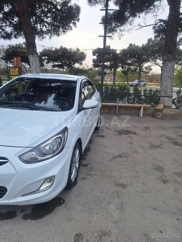 Hyundai Accent 2012, 243,000 km - 1.6 l - Bakı