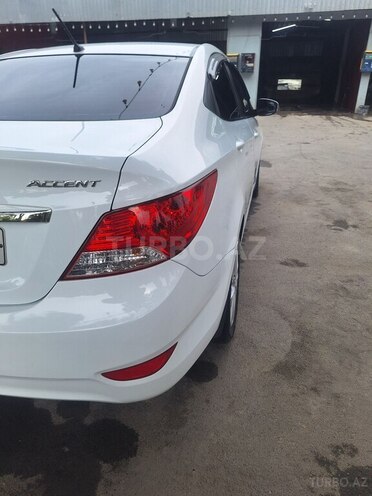 Hyundai Accent 2012, 243,000 km - 1.6 l - Bakı