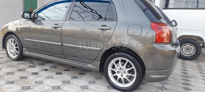 Toyota Corolla 2006, 182,000 km - 1.4 l - Tərtər