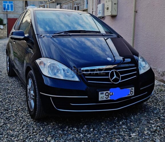 Mercedes A 180 2011, 223,780 km - 1.7 л - Bakı