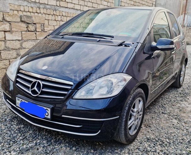 Mercedes A 180 2011, 223,780 km - 1.7 л - Bakı