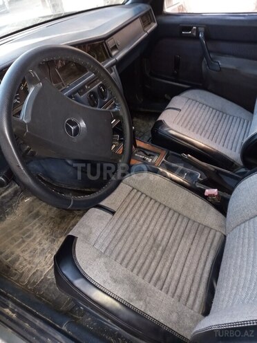 Mercedes 190 1990, 141,290 km - 2.0 l - Bakı