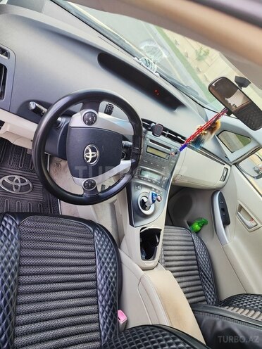 Toyota Prius 2010, 195,371 km - 1.8 л - Bakı