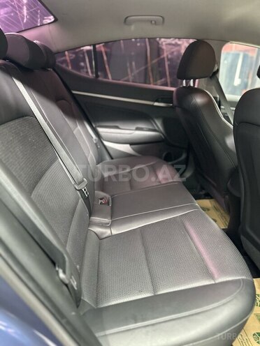 Hyundai Avante 2018, 193,424 km - 1.6 л - Xırdalan