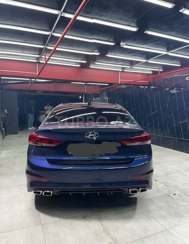 Hyundai Avante 2018, 193,424 km - 1.6 л - Xırdalan