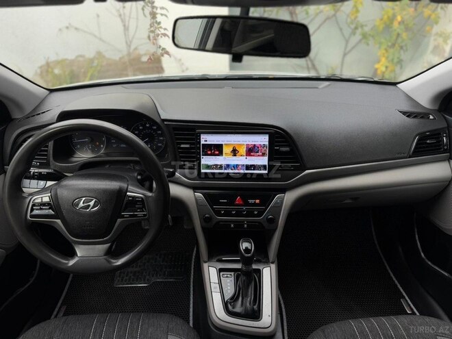 Hyundai Elantra 2017, 183,000 km - 2.0 л - Bakı