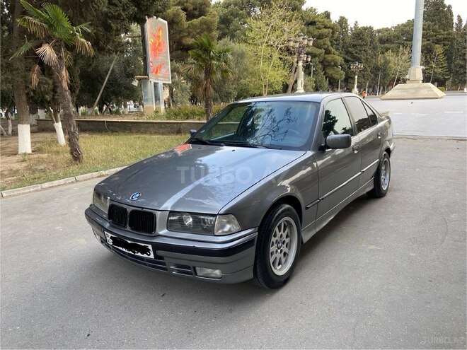 BMW 318 1991, 375,000 km - 1.8 l - Bakı