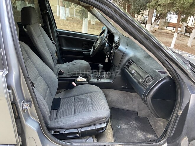 BMW 318 1991, 375,000 km - 1.8 l - Bakı