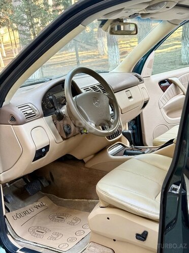 Mercedes ML 320 4MATIC 2002, 255,000 km - 3.2 л - Sumqayıt