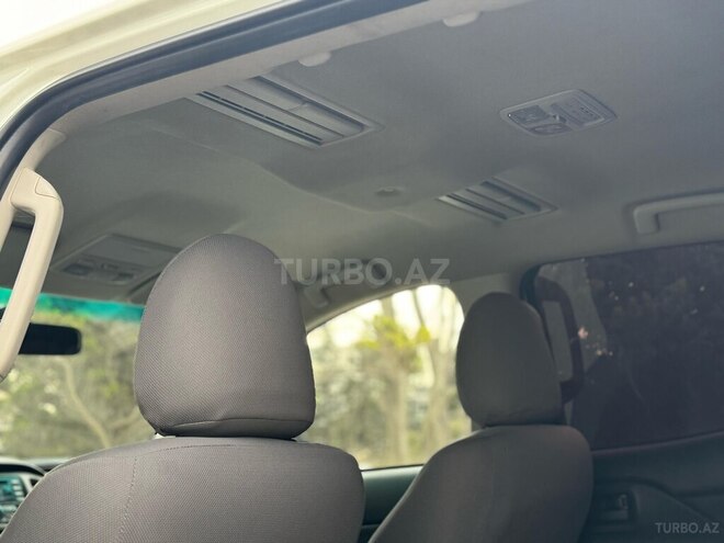 Mitsubishi L200 2021, 185,000 km - 2.5 л - Bakı
