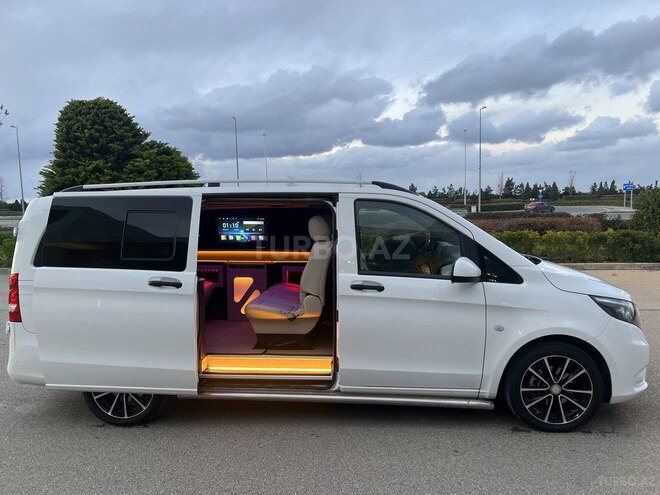 Mercedes Vito 116 2017, 228,200 km - 2.2 l - Bakı