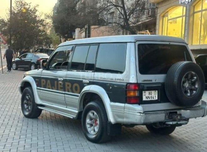Mitsubishi Pajero 1996, 657,654 km - 2.8 l - Bakı