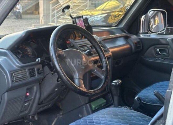 Mitsubishi Pajero 1996, 657,654 km - 2.8 l - Bakı