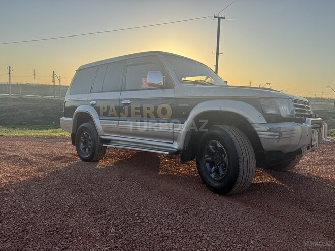 Mitsubishi Pajero 1996, 657,654 km - 2.8 l - Bakı