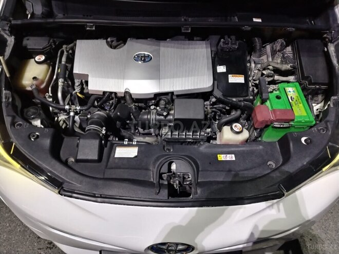 Toyota Prius 2018, 108,000 km - 1.8 l - Sumqayıt