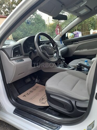Hyundai Elantra 2017, 157,716 km - 2.0 l - Bakı