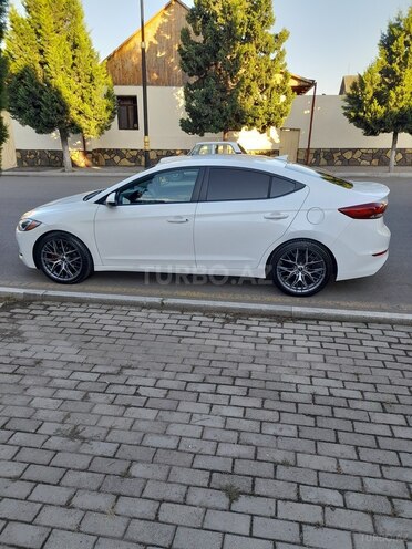 Hyundai Elantra 2017, 157,716 km - 2.0 l - Bakı