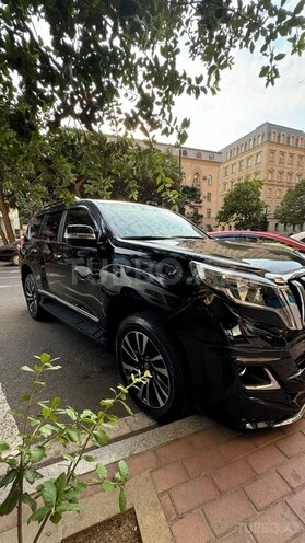 Toyota Land Cruiser Prado 2013, 175,000 km - 2.7 l - Bakı