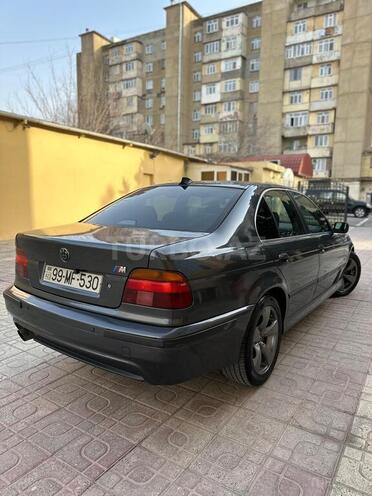 BMW 525 1999, 451,000 km - 2.5 l - Astara