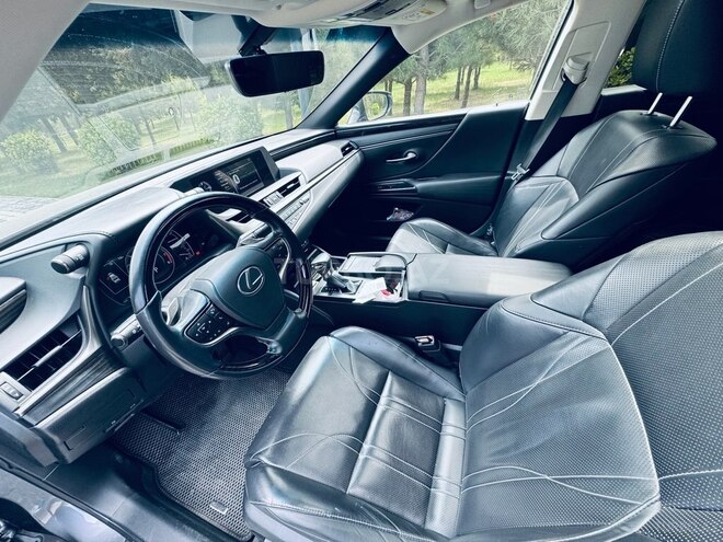 Lexus ES 250 2021, 110,000 km - 2.5 л - Bakı