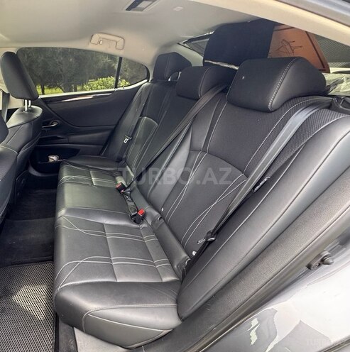 Lexus ES 250 2021, 110,000 km - 2.5 л - Bakı