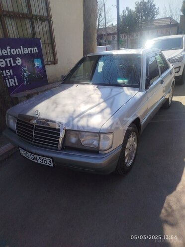 Mercedes 190 1993, 300,000 km - 2.0 l - Bərdə