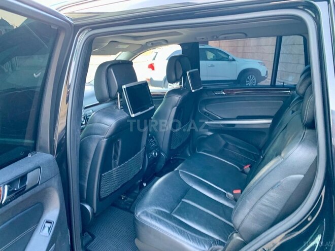 Mercedes GL 550 2010, 266,200 km - 5.5 л - Bakı