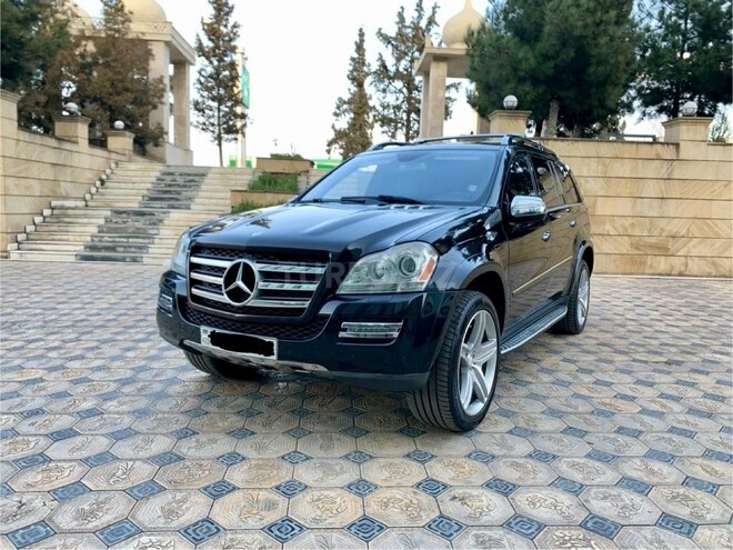 Mercedes GL 550 2010, 266,200 km - 5.5 л - Bakı