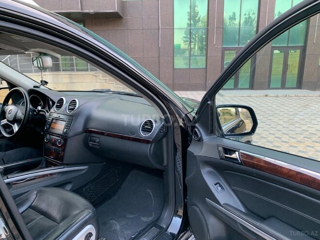 Mercedes GL 550 2010, 266,200 km - 5.5 л - Bakı