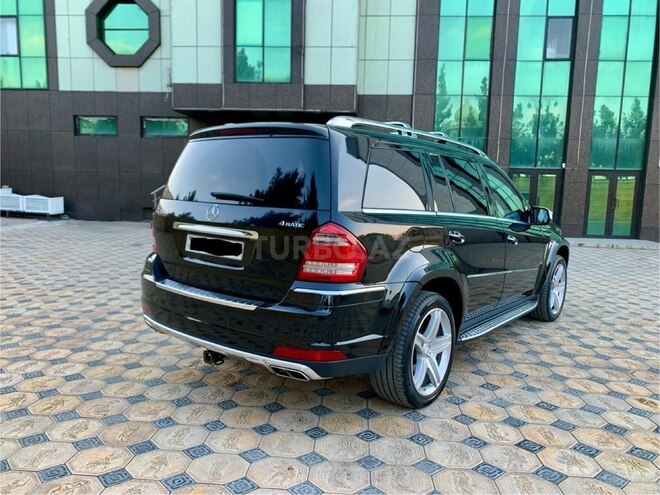 Mercedes GL 550 2010, 266,200 km - 5.5 л - Bakı