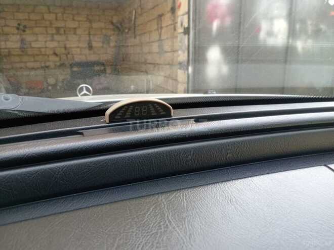 Mercedes C 200 2000, 114,550 km - 2.0 л - Masallı