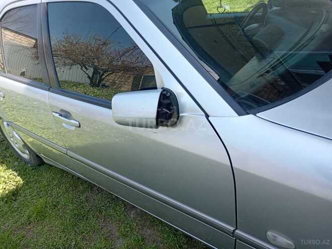 Mercedes C 200 2000, 114,550 km - 2.0 л - Masallı