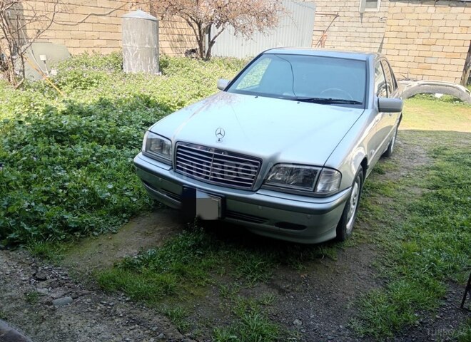 Mercedes C 200 2000, 114,550 km - 2.0 л - Masallı