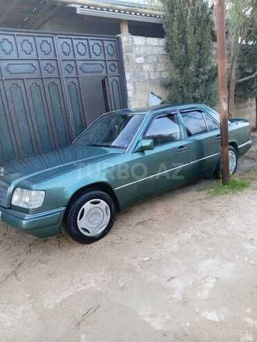 Mercedes E 200 1993, 556,185 km - 2.0 l - Bakı