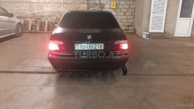 BMW 318 1994, 123,456 km - 1.8 l - Bakı