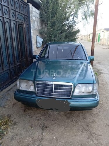 Mercedes E 200 1993, 556,185 km - 2.0 l - Bakı