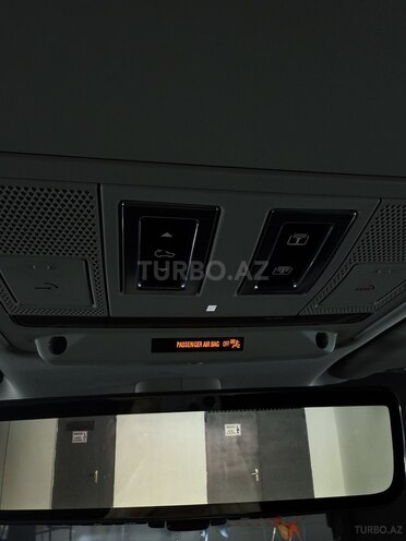 Land Rover Defender 2022, 56,000 km - 2.0 l - Bakı