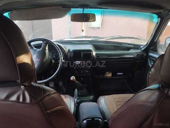 GAZ 3110 2001, 250,000 km - 2.4 l - Qobustan