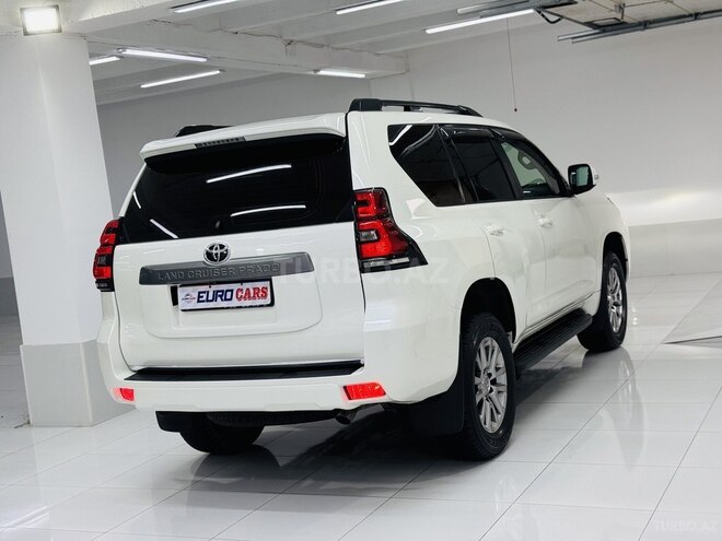 Toyota Land Cruiser Prado-30