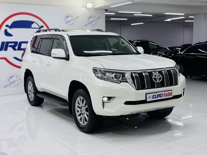 Toyota Land Cruiser Prado-6