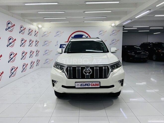 Toyota Land Cruiser Prado-13