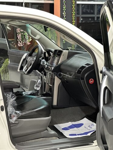 Toyota Land Cruiser Prado 2010, 189,000 km - 2.7 l - Xırdalan