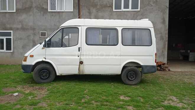 Ford Cargo 1993, 256,000 km - 2.4 l - Bakı