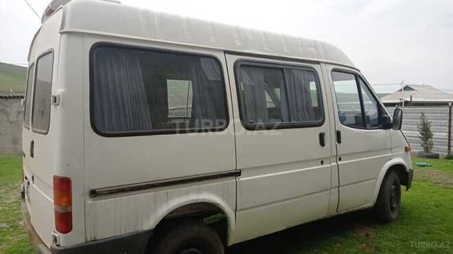 Ford Cargo 1993, 256,000 km - 2.4 l - Bakı