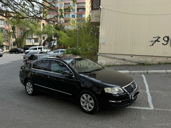 Volkswagen Passat 2005, 228,000 km - 2.0 l - Bakı