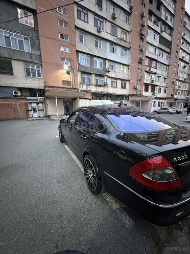 Mercedes E 220 d 2007, 248,500 km - 2.2 l - Xırdalan