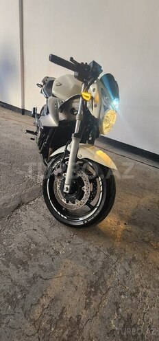 Yamaha XJ6-2